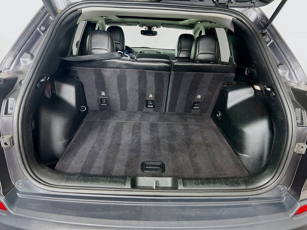 Used 2019 Jeep Cherokee Trailhawk w/ Comfort/Convenience Group image 26