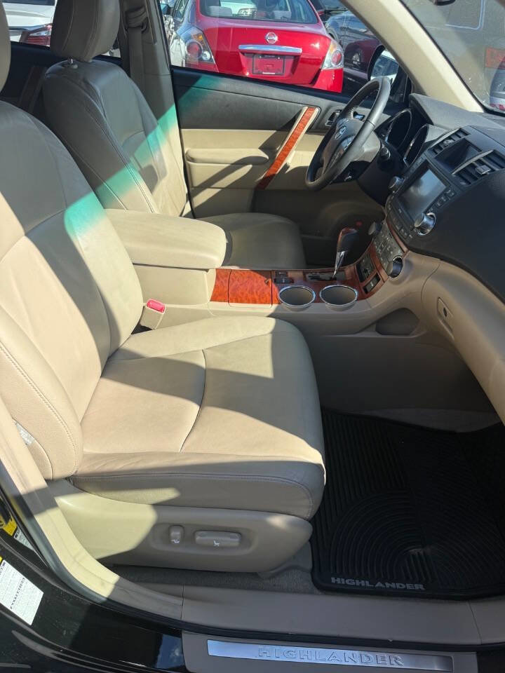 Used 2008 Toyota Highlander Limited image 27