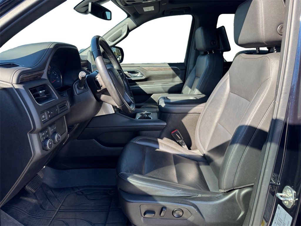 Used 2021 Chevrolet Tahoe Z71 w/ Rear Media and Nav Package image 9