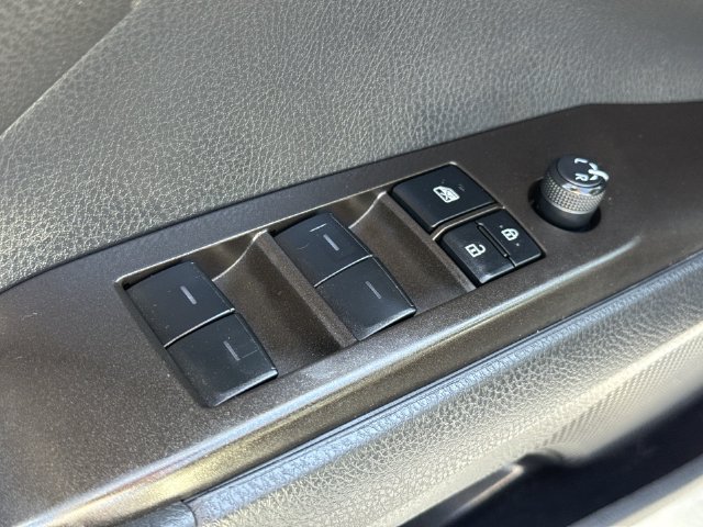 Used 2023 Toyota Camry SE FWD image 16