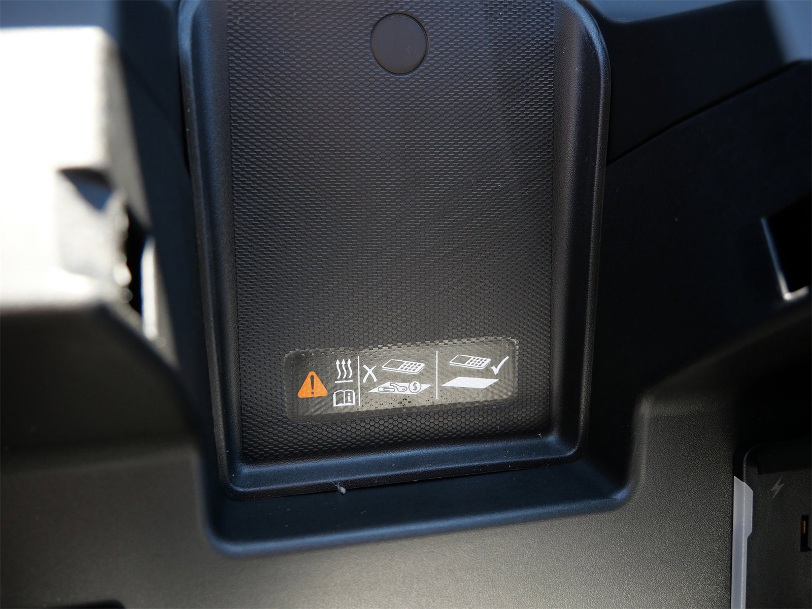 New 2026 GMC Sierra 2500 SLT w/ SLT Premium Package image 12