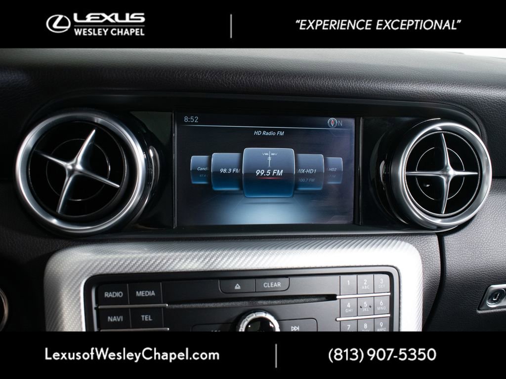 Used 2020 Mercedes-Benz SLC 300 image 24