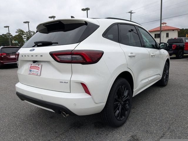 Used 2024 Ford Escape ST-Line Elite AWD/4WD image 4