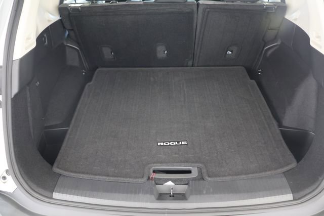 Used 2022 Nissan Rogue SV image 20