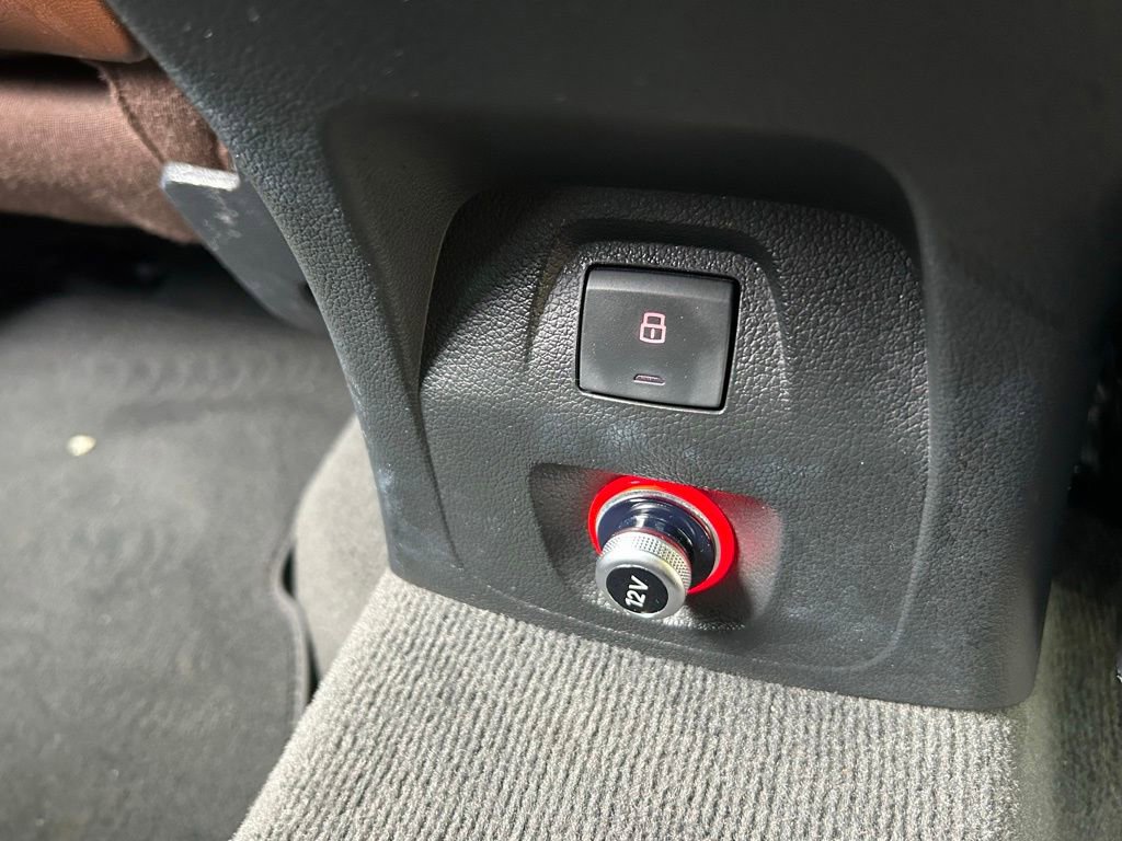 Used 2018 Audi Q3 2.0T Premium FWD image 43