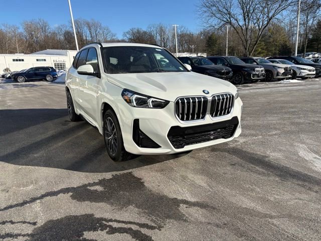 New 2026 BMW X1 xDrive28i w/ M Sport Package AWD/4WD image 9