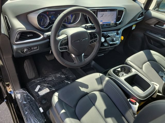 New 2026 Chrysler Voyager LX FWD image 14