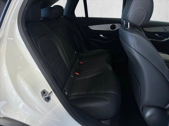Certified 2022 Mercedes-Benz GLC 300 image 20