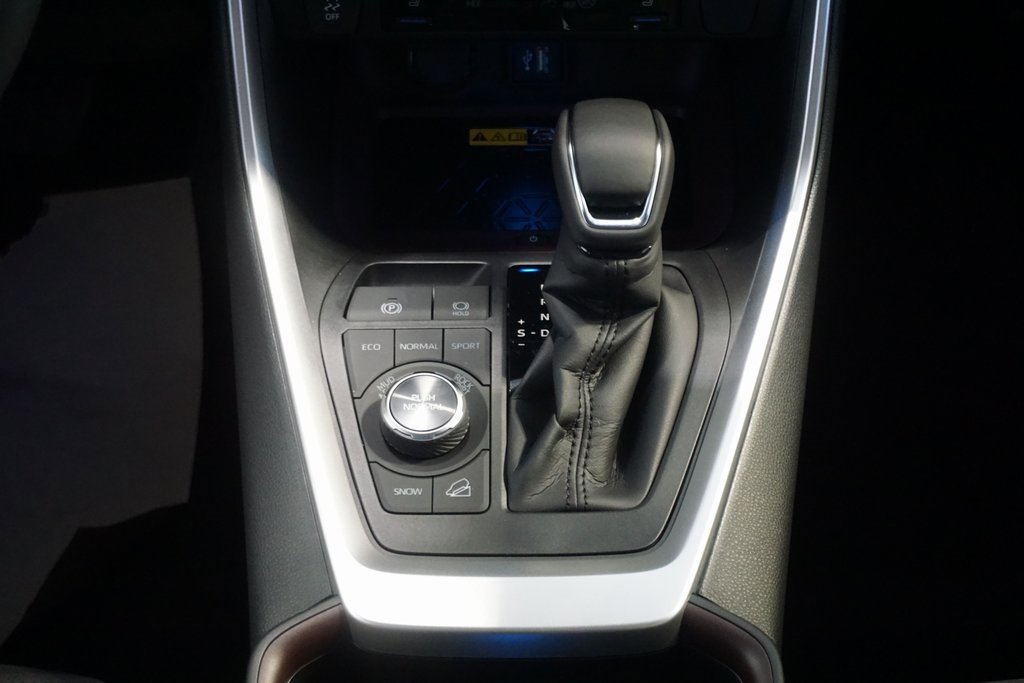 New 2025 Toyota RAV4 Limited image 34