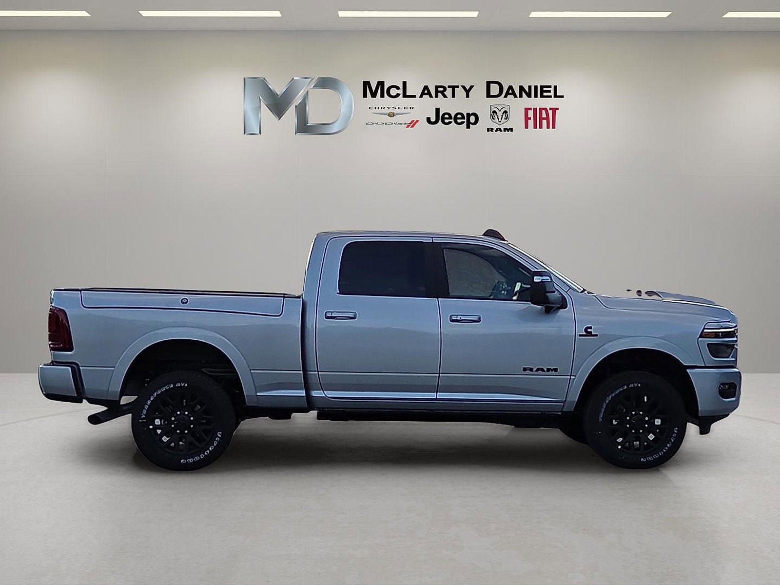 New 2026 RAM 2500 Limited image 6