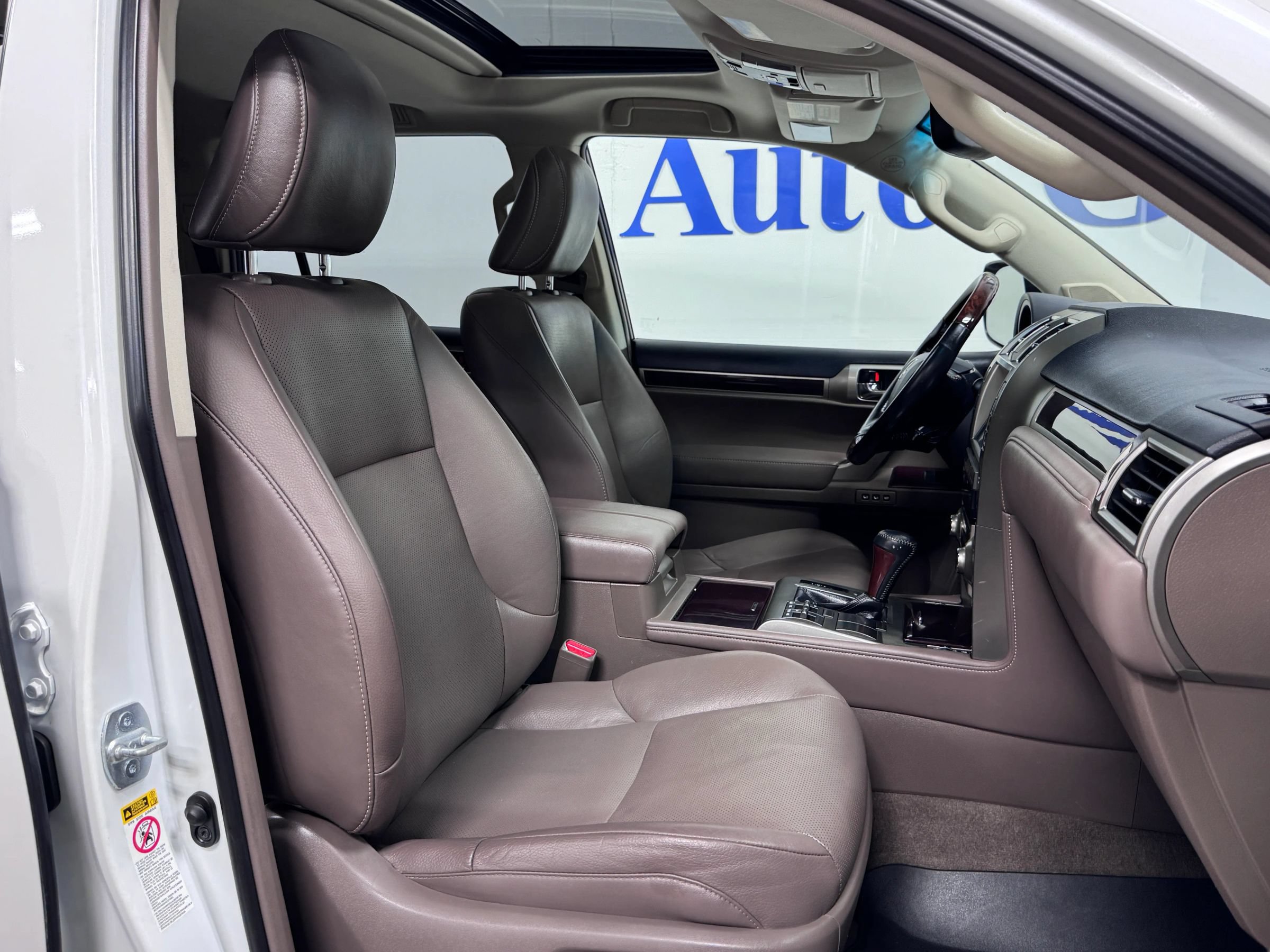 Used 2017 Lexus GX 460 AWD/4WD image 13