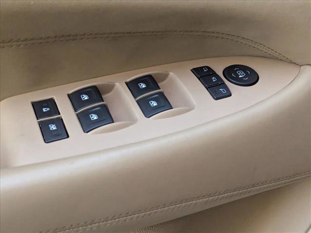 Used 2019 Cadillac Escalade Platinum AWD/4WD image 10