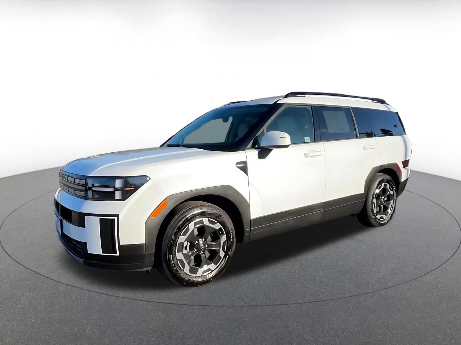 Used 2025 Hyundai Santa Fe SEL image 8