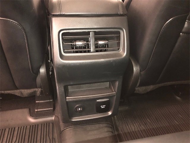 Used 2023 Ford Edge SEL w/ Convenience Package image 30