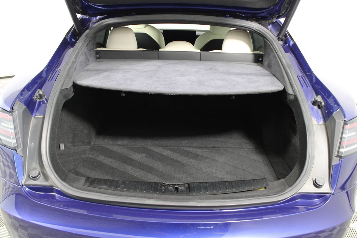 Used 2022 Tesla Model S AWD/4WD image 27