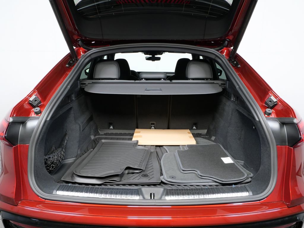 New 2026 Audi SQ5 Premium Plus AWD/4WD image 29