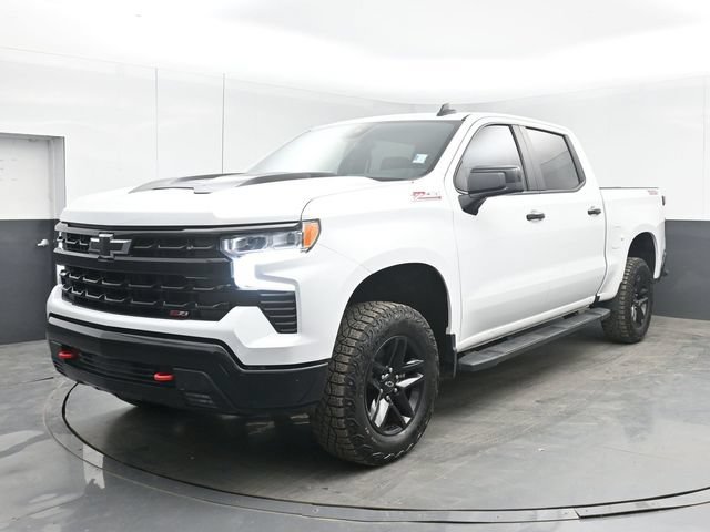 Used 2024 Chevrolet Silverado 1500 LT Trail Boss w/ Protection Package AWD/4WD image 10