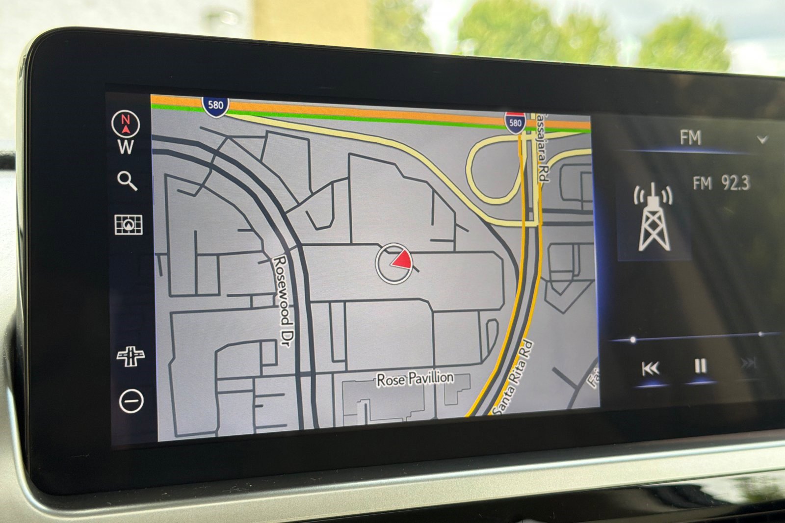 Used 2022 Lexus GX 460 Premium w/ Premium Package AWD/4WD image 25