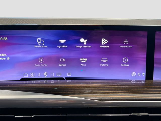 Certified 2025 Cadillac Escalade ESV Premium Luxury AWD/4WD image 15