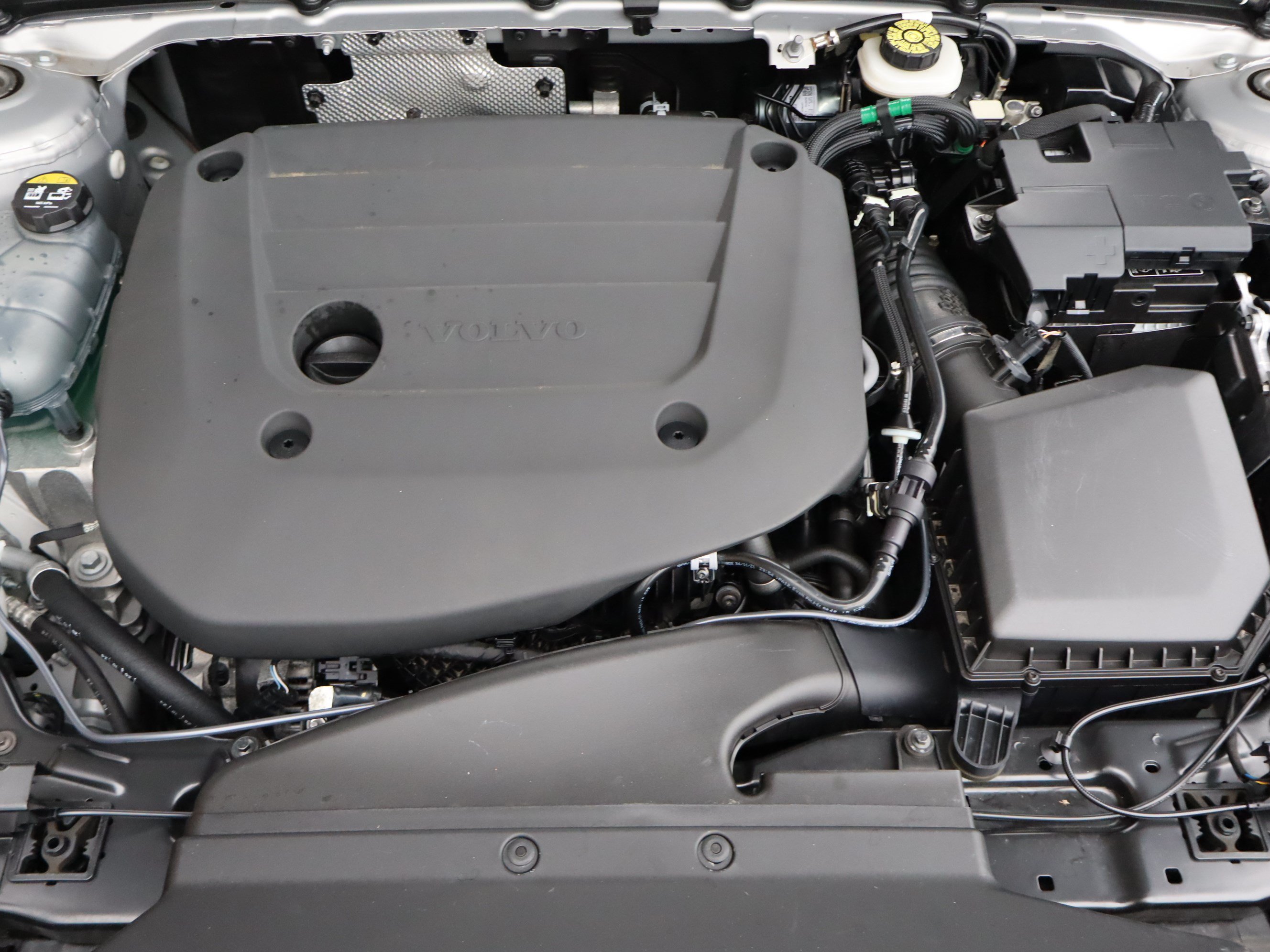 Used 2025 Volvo XC40 B5 Core AWD/4WD image 41
