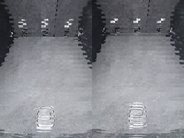 Used 2017 Jeep Compass Latitude w/ Popular Equipment Group image 9