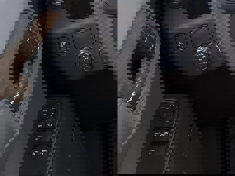 New 2026 GMC Sierra 1500 SLT image 22