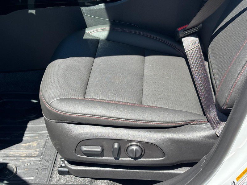 New 2026 Chevrolet Trax RS w/ Sunroof Package FWD image 10