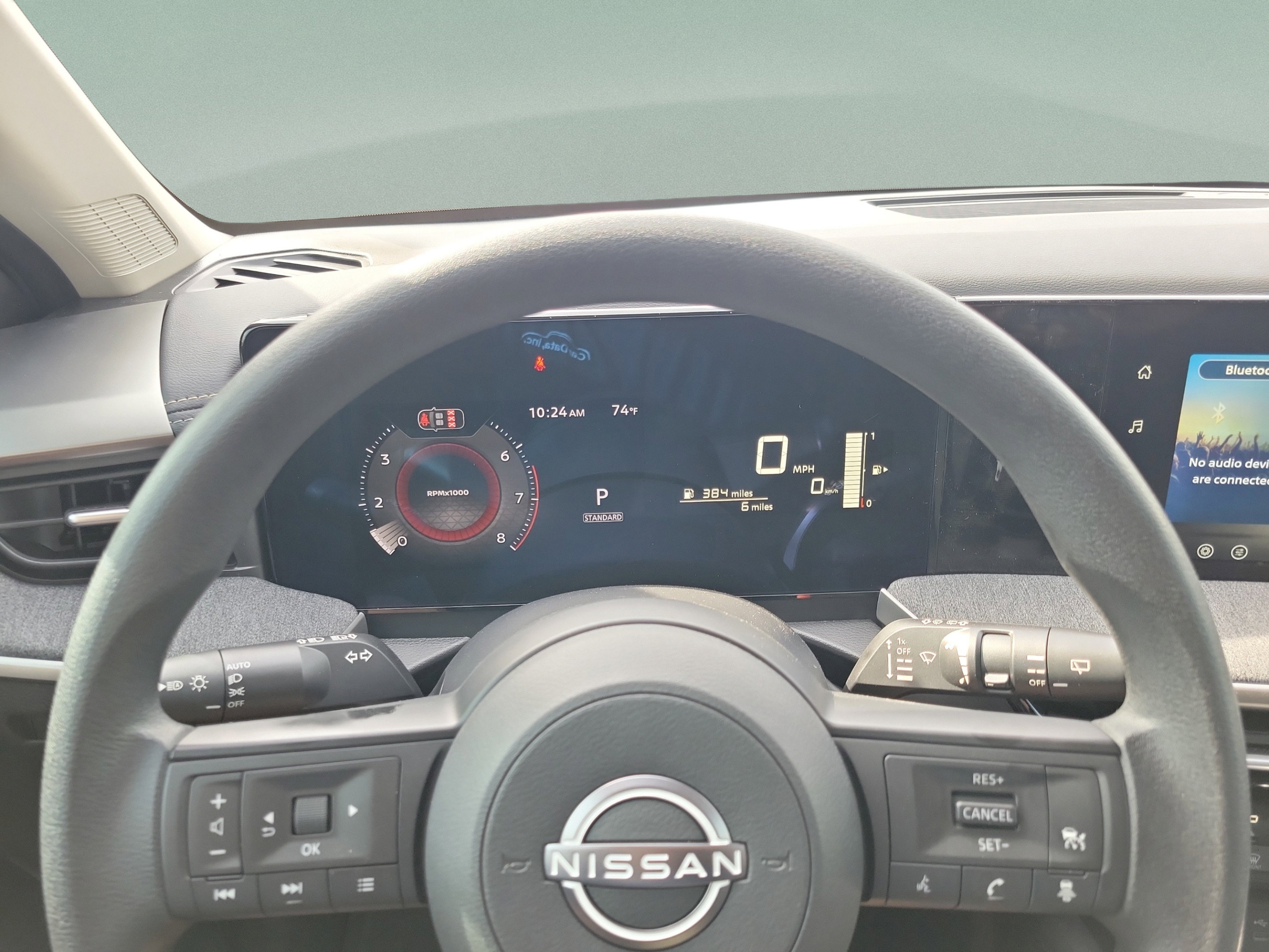 Used 2026 Nissan Kicks SV w/ SV Premium Package FWD image 15