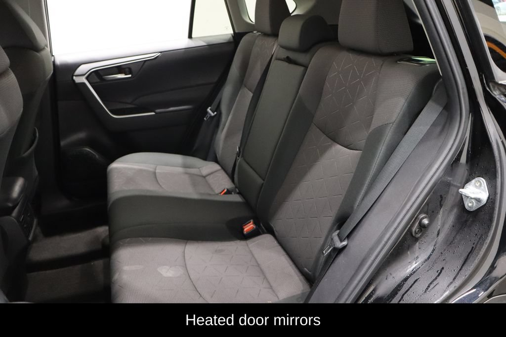 Used 2023 Toyota RAV4 XLE AWD/4WD image 16