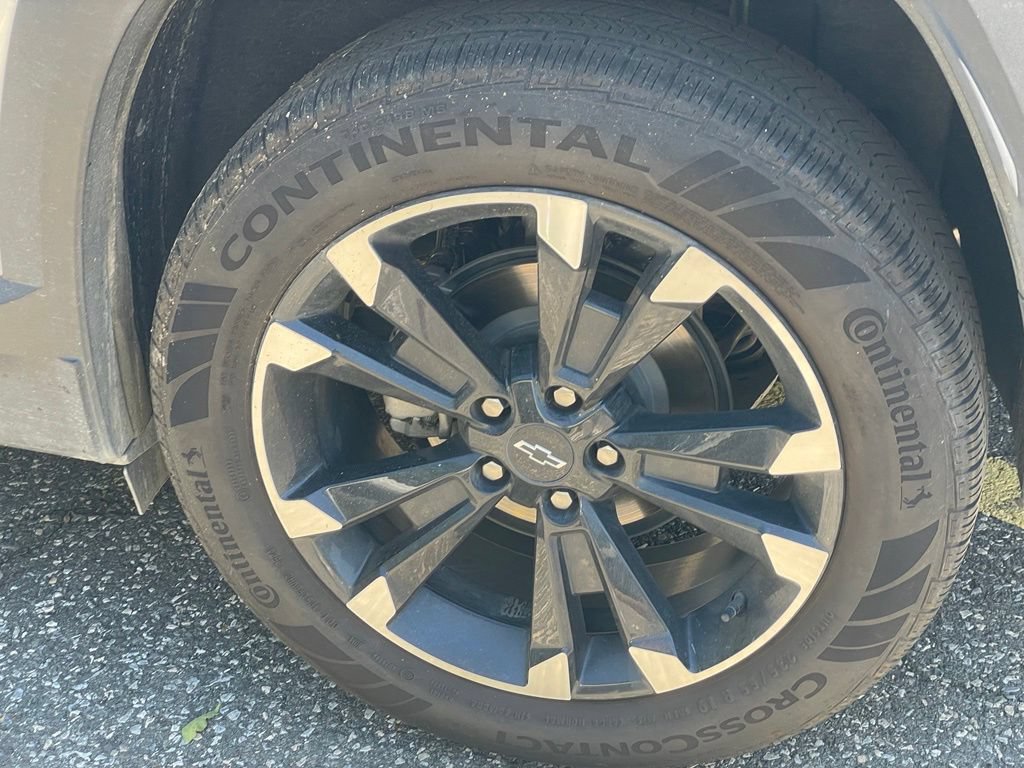 Used 2025 Chevrolet Equinox RS w/ Safety and Technology Package FWD image 27