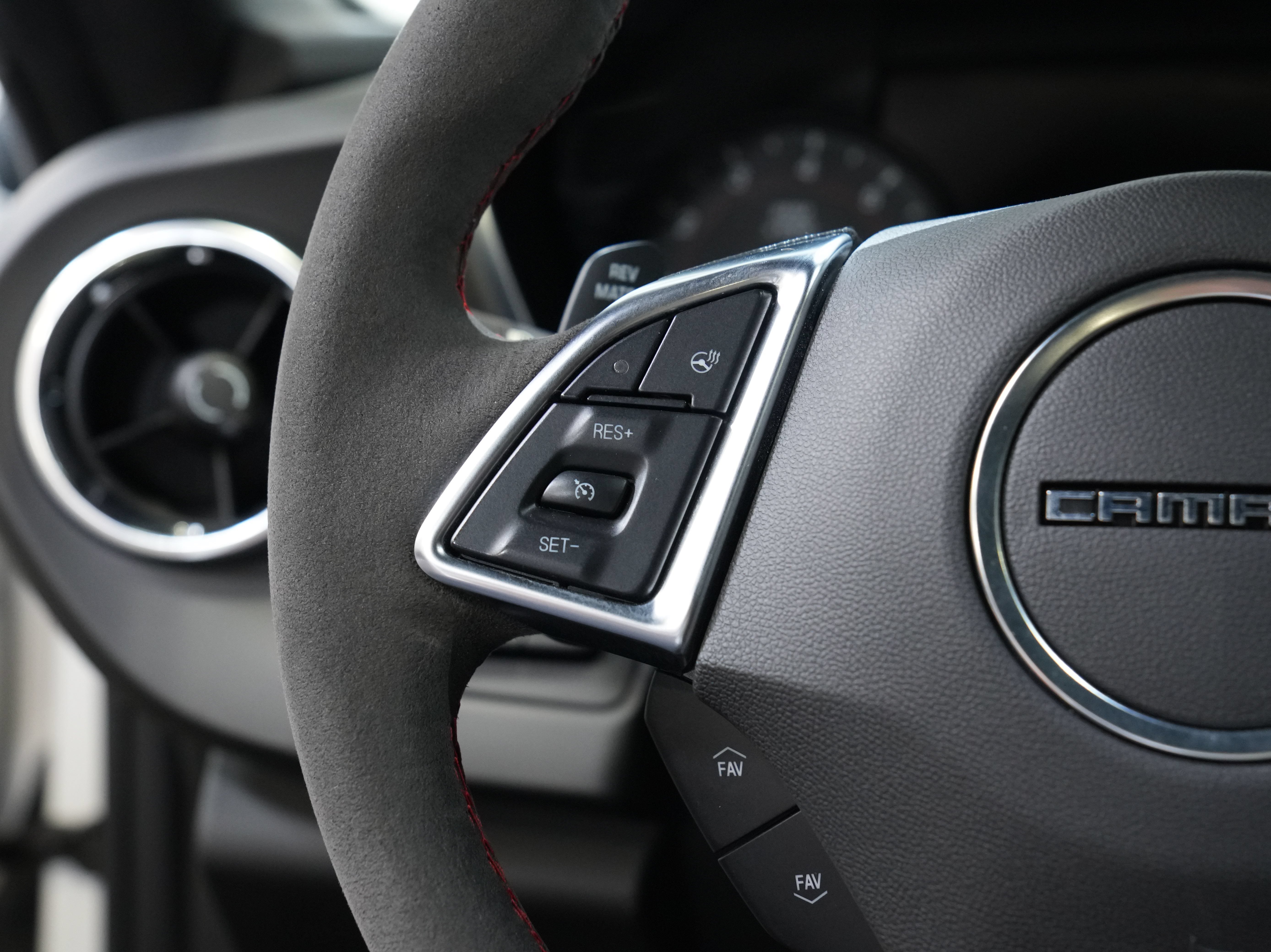 Used 2018 Chevrolet Camaro ZL1 RWD image 36