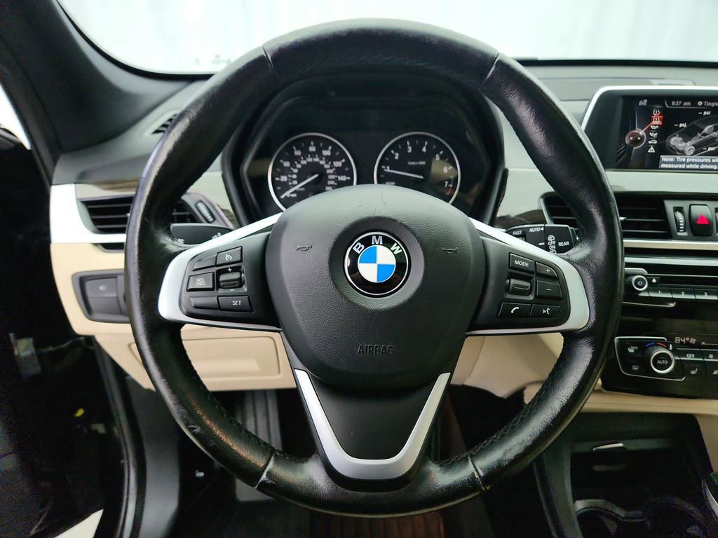 Used 2017 BMW X1 xDrive28i w/ Premium Package image 14