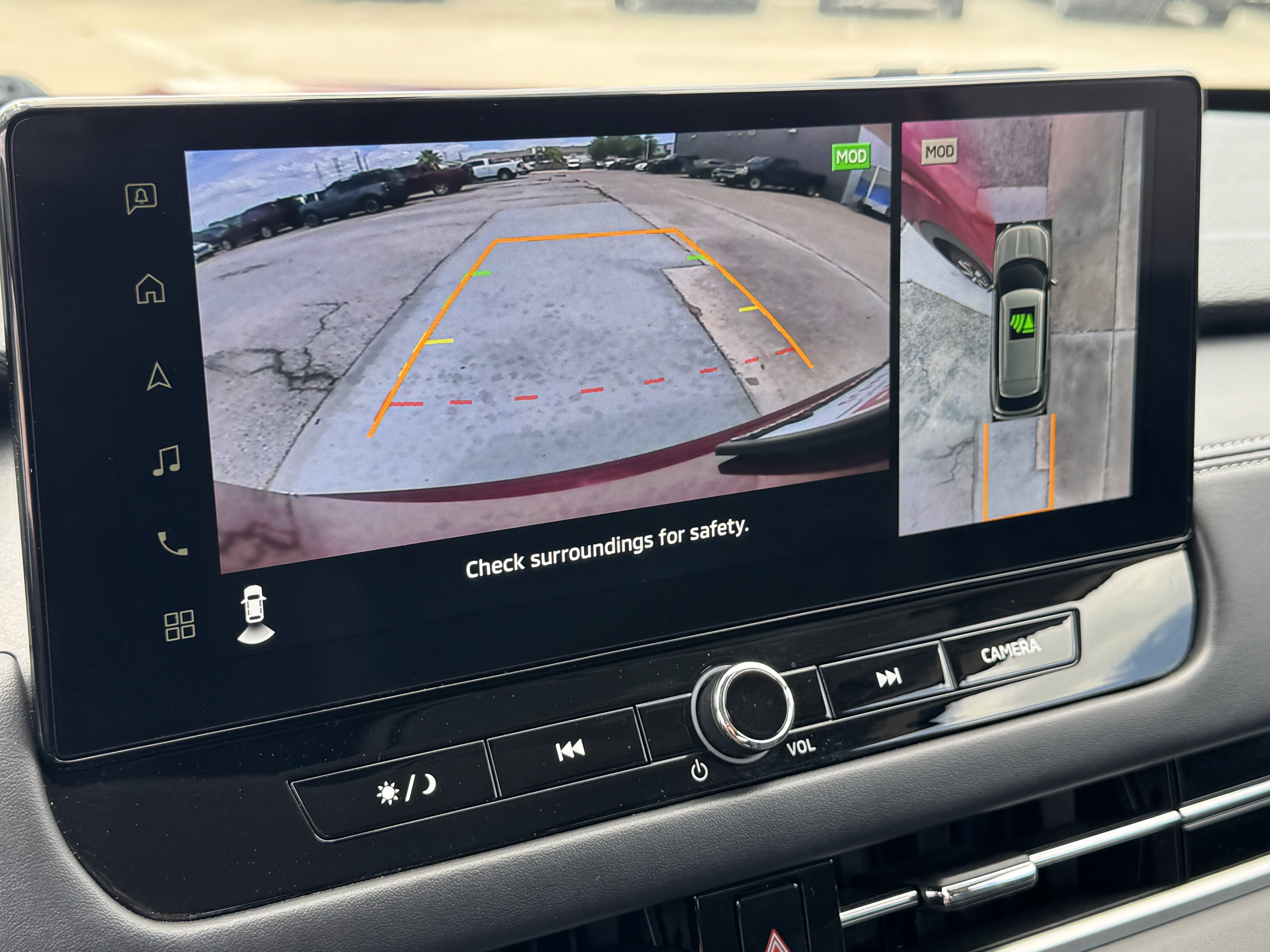Used 2025 Mitsubishi Outlander SE FWD image 19