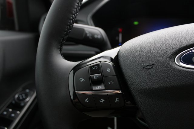 New 2026 Ford Escape SE image 14