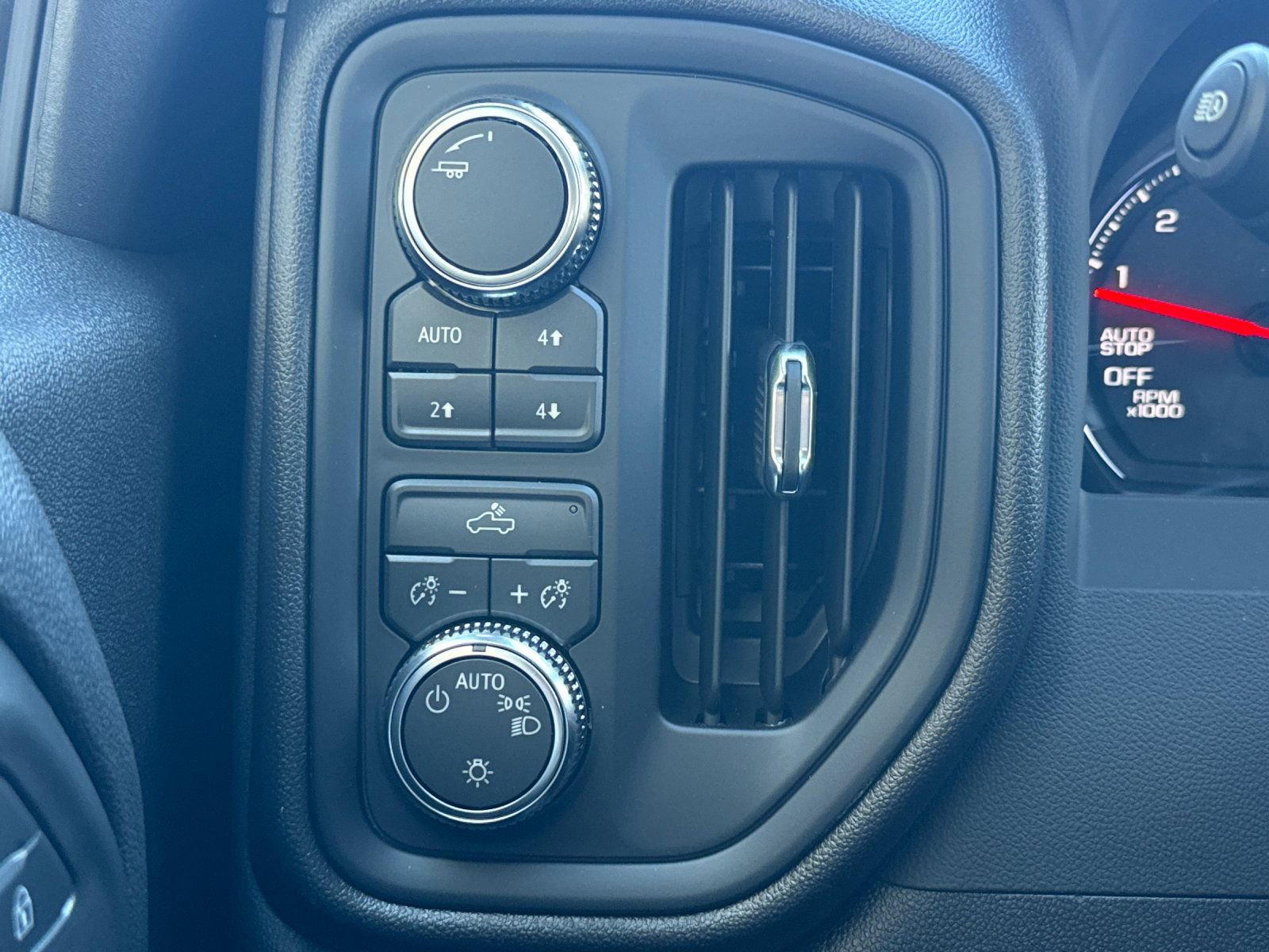 New 2026 GMC Sierra 1500 Pro w/ Pro Value Package image 28