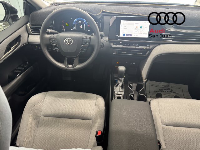 Used 2025 Toyota Camry LE FWD image 27