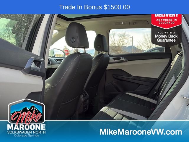 Certified 2025 Volkswagen Taos SEL image 19
