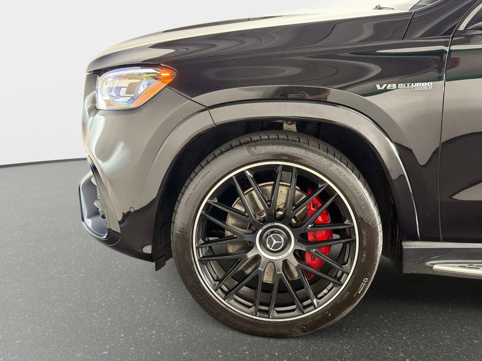 Used 2024 Mercedes-Benz GLS 63 AMG 4MATIC image 13