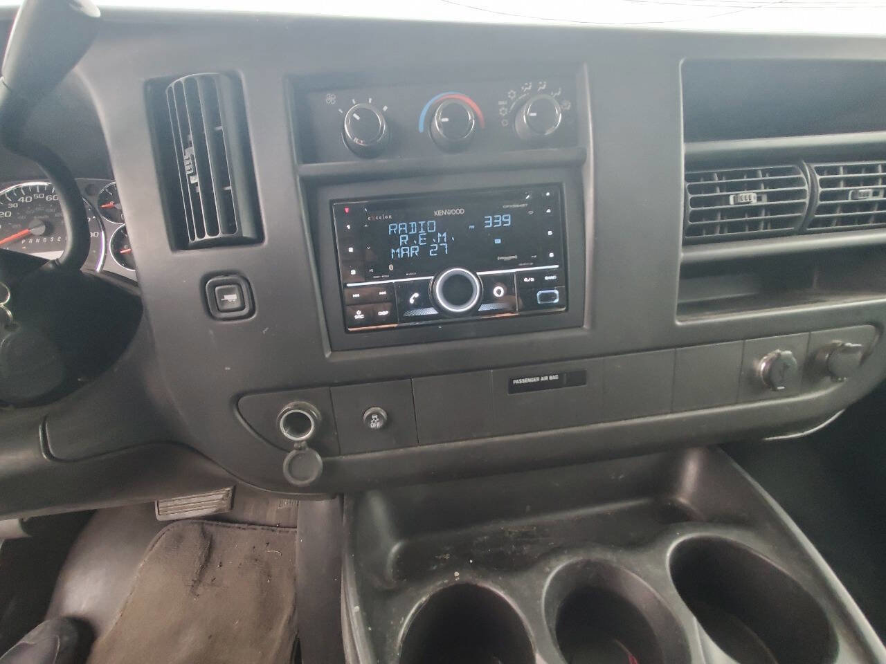 Used 2014 GMC Savana 1500 AWD image 25