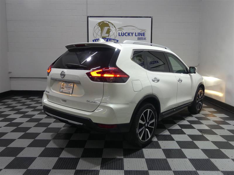 Used 2017 Nissan Rogue SL w/ SL Premium Package AWD/4WD image 10