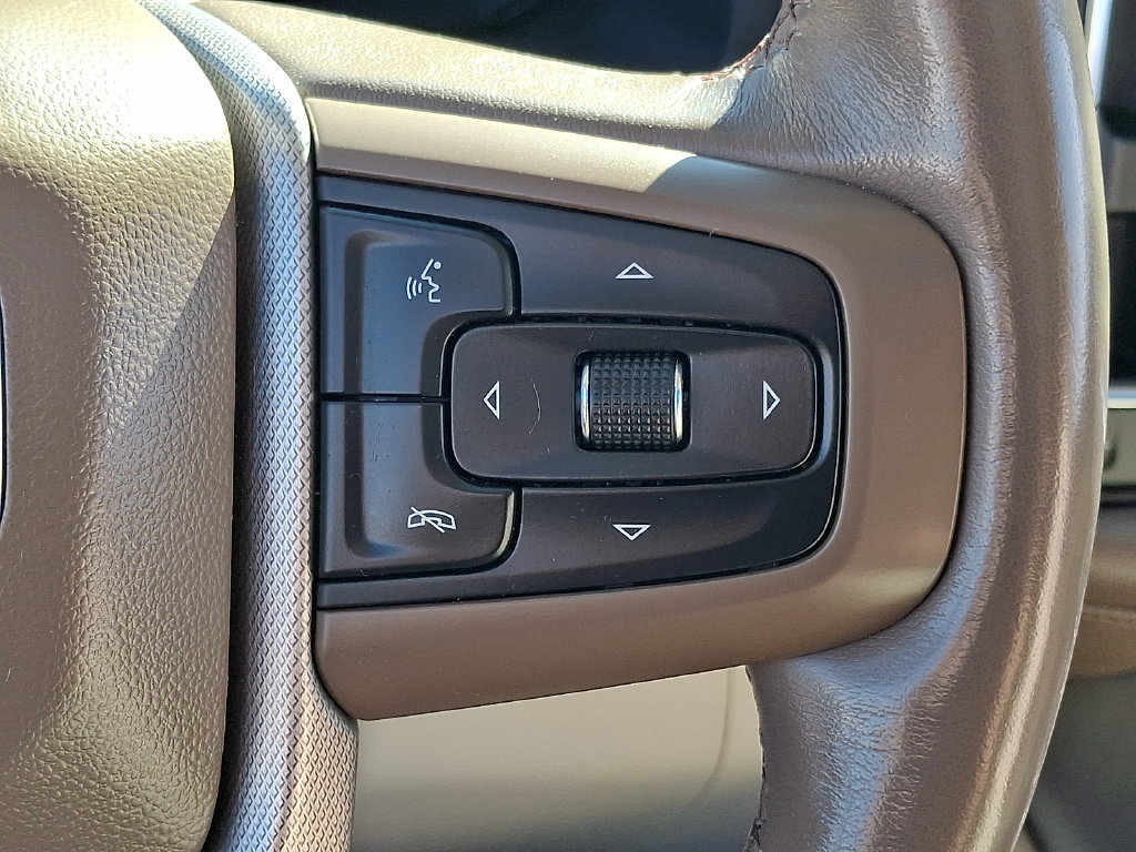 Used 2023 GMC Yukon XL Denali w/ Denali Reserve Package AWD/4WD image 28