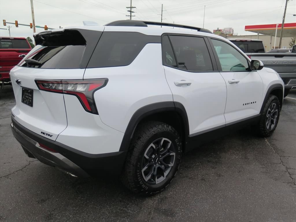 New 2026 Chevrolet Equinox ACTIV w/ Convenience Package III image 3