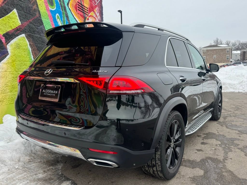 Used 2022 Mercedes-Benz GLE 350 4MATIC w/ Premium Package image 19