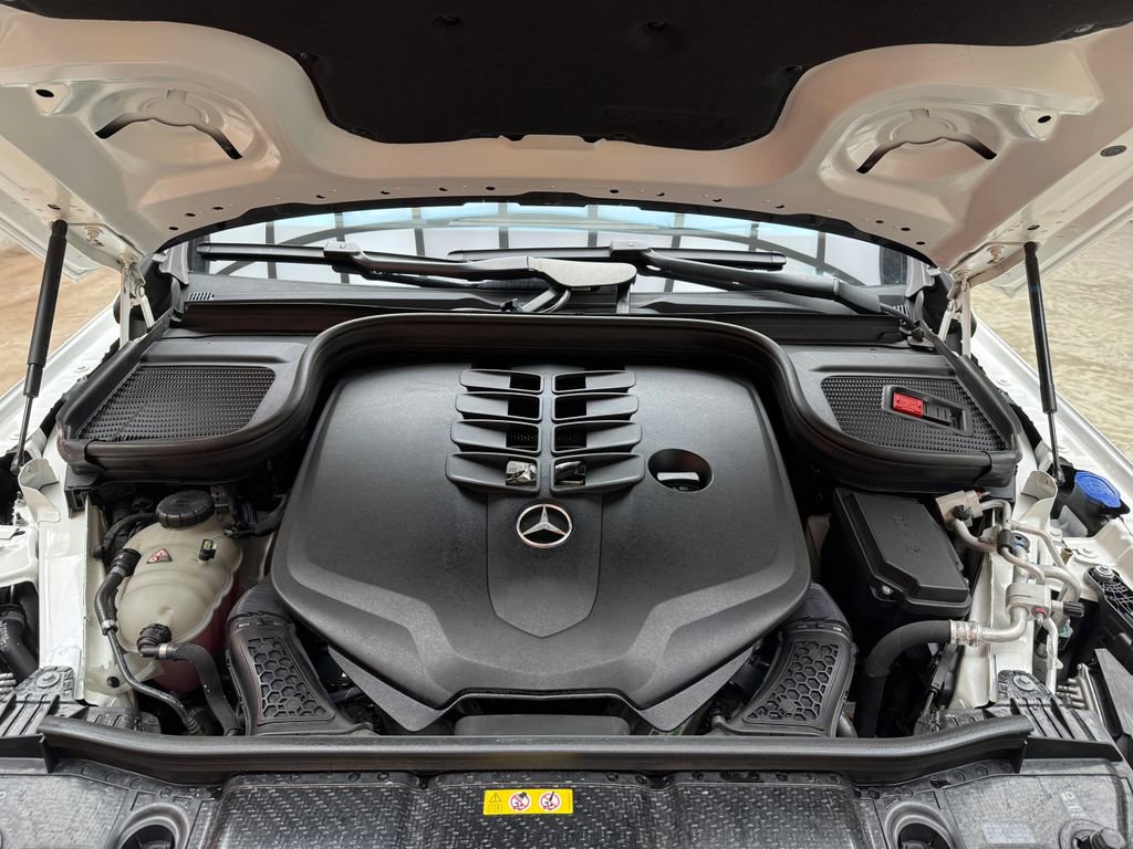 Used 2023 Mercedes-Benz GLS 580 4MATIC image 26