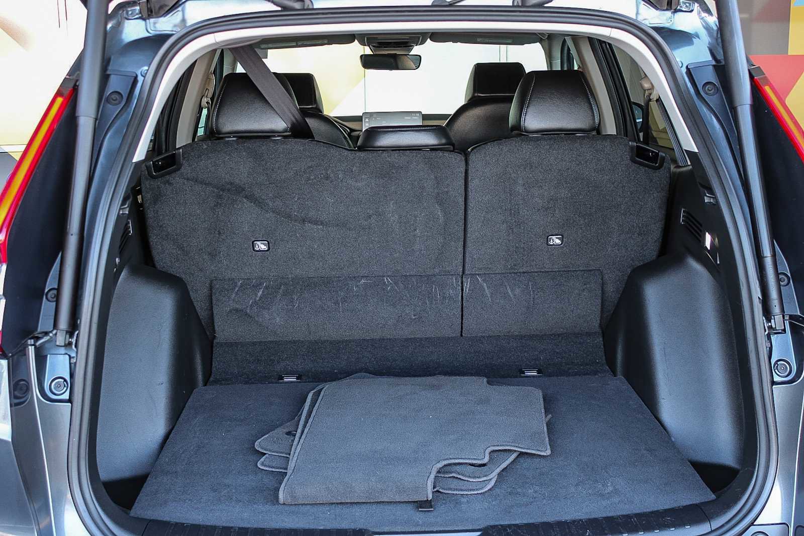 Used 2025 Honda CR-V EX-L image 25