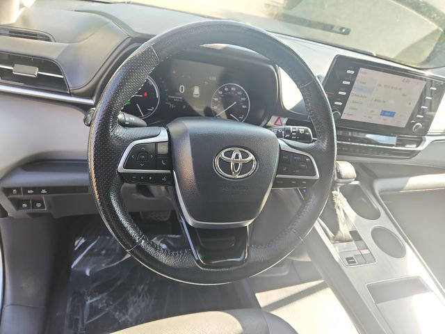 Used 2021 Toyota Sienna Limited FWD image 19
