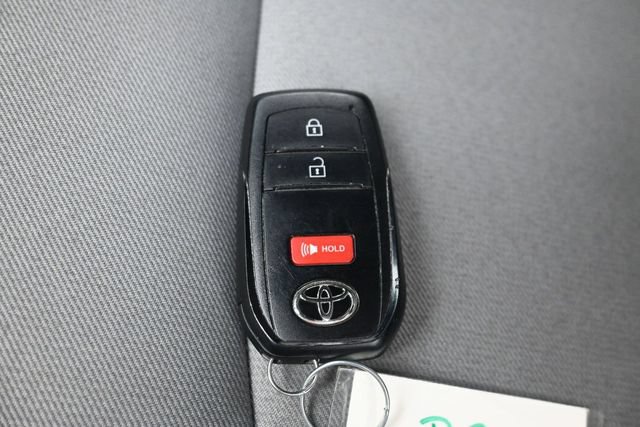 Used 2024 Toyota Tacoma SR5 AWD/4WD image 26