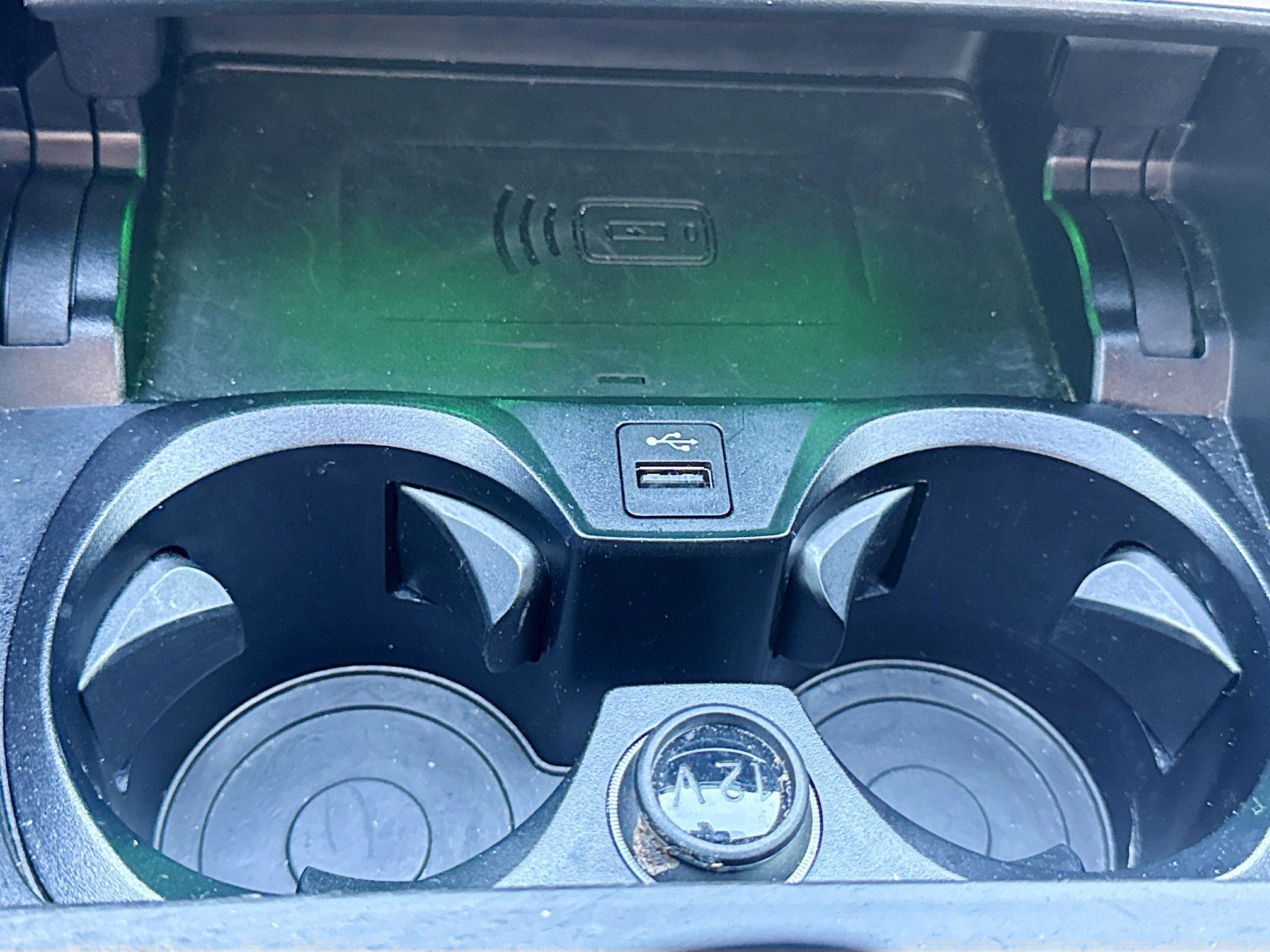 Used 2023 BMW i4 eDrive35 image 28