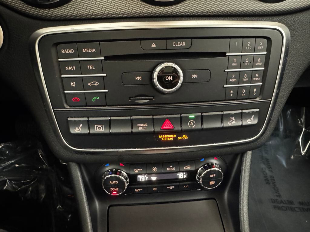 Used 2017 Mercedes-Benz GLA 250 4MATIC image 21