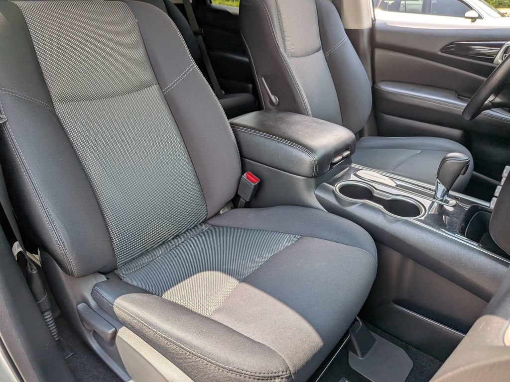 Used 2019 Nissan Pathfinder SV FWD image 34